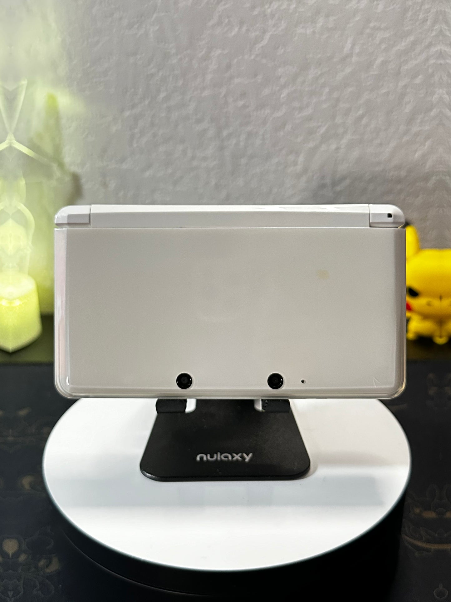 3DS | White | MODDED w/ 32GB SD